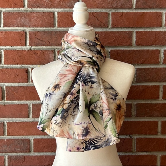 •Barindelli & Trezzi Signed Logo Floral Silk Scarf 16”x62”Made In Italy NWOT - Picture 7 of 11